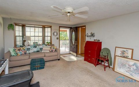 Tiny photo for 929 Linwood Avenue, Delta, OH 43515 (MLS # 10004153)