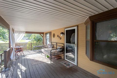 Tiny photo for 929 Linwood Avenue, Delta, OH 43515 (MLS # 10004153)