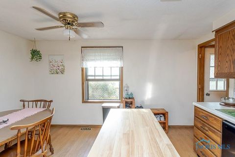 Tiny photo for 929 Linwood Avenue, Delta, OH 43515 (MLS # 10004153)