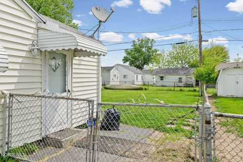Tiny photo for 419 Southview Drive, Toledo, OH 43609 (MLS # 10007994)