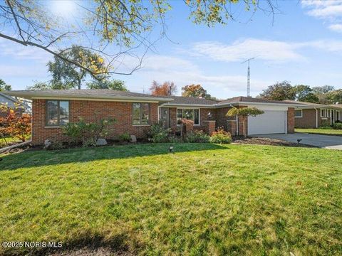 Tiny photo for 4311 Garden Estates Drive, Toledo, OH 43623 (MLS # 10000834)