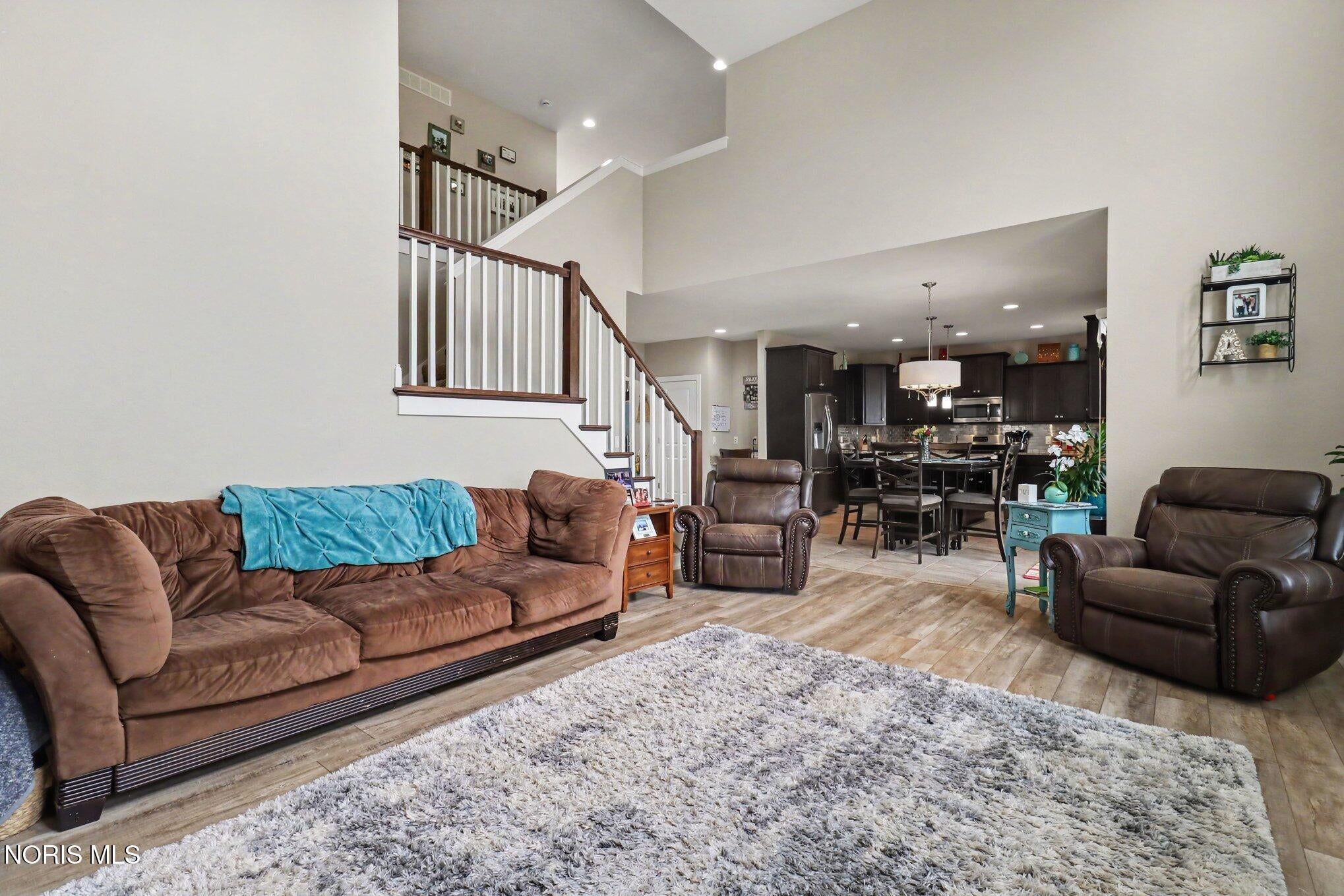 6099 Sweetgum Drive