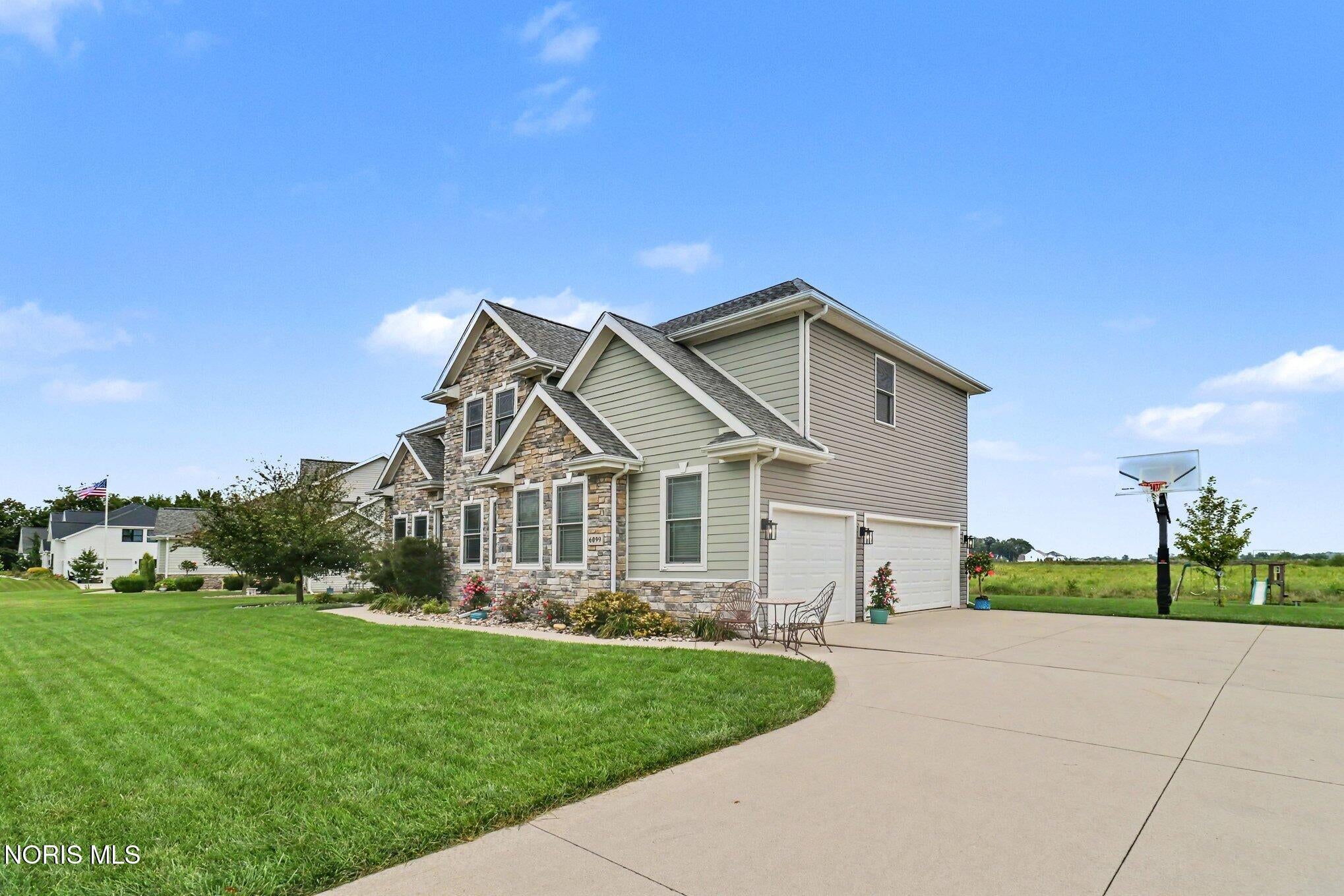 6099 Sweetgum Drive