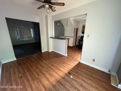Tiny photo for 1489 Berdan Avenue, Toledo, OH 43612 (MLS # 10000211)