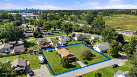Tiny photo for 834 Gibson Drive, Toledo, OH 43612 (MLS # 10012372)