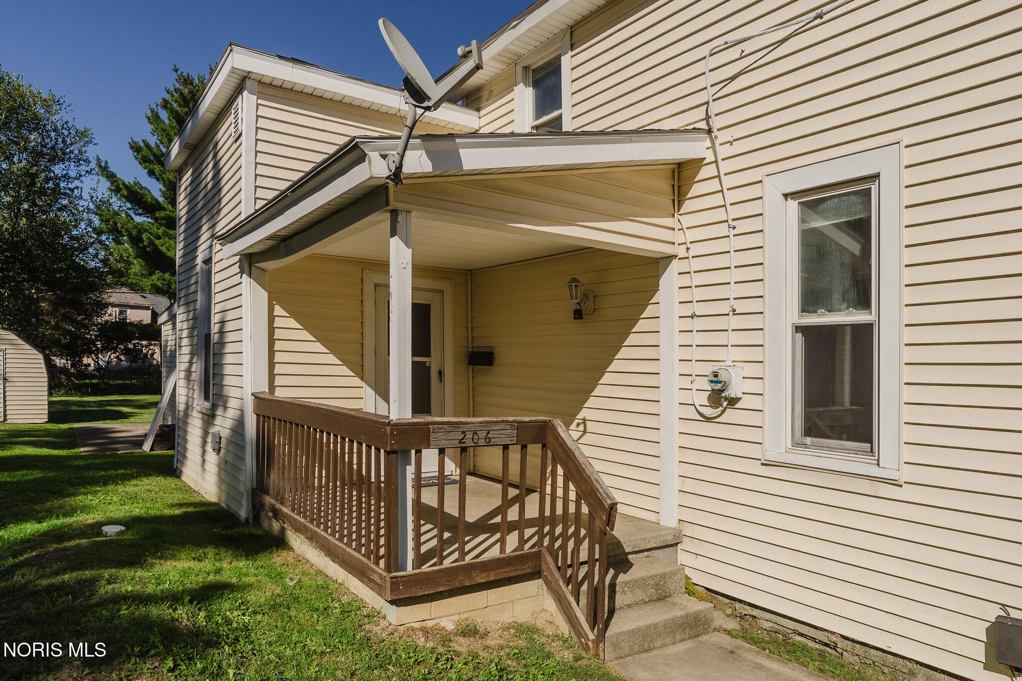206 Midland Avenue