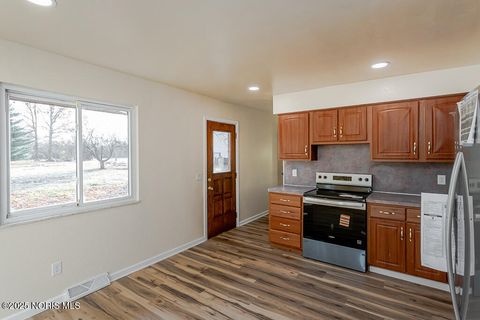 Tiny photo for 935 Raymil Road, Holland, OH 43528 (MLS # 10001788)