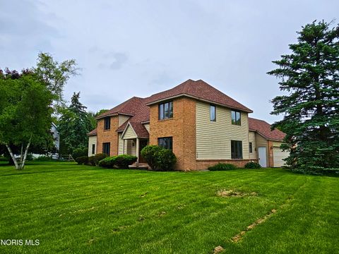 Tiny photo for 6209 Wexford Court, Maumee, OH 43537 (MLS # 10008021)