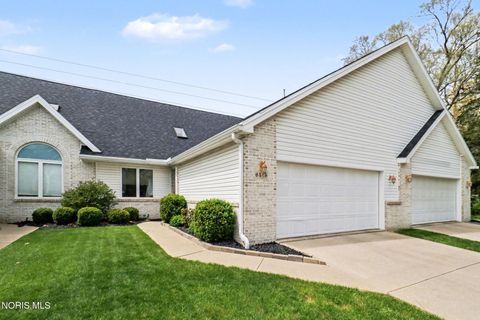 Tiny photo for 6445 Madison Cove Court # 12, Sylvania, OH 43560 (MLS # 10007007)