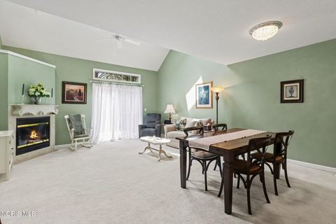 Tiny photo for 6445 Madison Cove Court # 12, Sylvania, OH 43560 (MLS # 10007007)