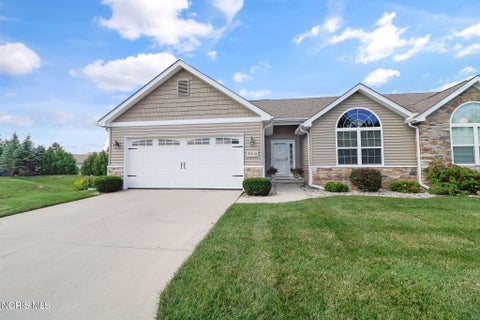 Photo of 5903 Pine Tree Place, Sylvania, OH 43560 (MLS # 10013566)