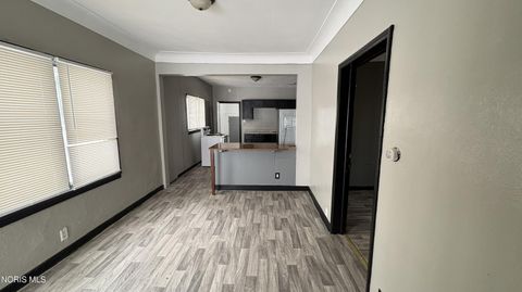 Tiny photo for 1637 Vance Street, Toledo, OH 43607 (MLS # 10004306)