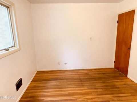 Tiny photo for 6162 Greenacre Road, Toledo, OH 43615 (MLS # 10010721)
