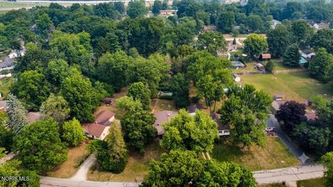 Tiny photo for 6162 Greenacre Road, Toledo, OH 43615 (MLS # 10010721)