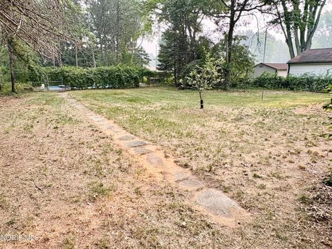 Tiny photo for 6162 Greenacre Road, Toledo, OH 43615 (MLS # 10010721)