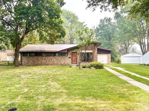 Tiny photo for 6162 Greenacre Road, Toledo, OH 43615 (MLS # 10010721)