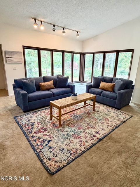 Tiny photo for 6162 Greenacre Road, Toledo, OH 43615 (MLS # 10010721)