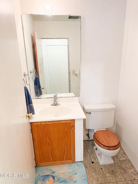 Tiny photo for 6162 Greenacre Road, Toledo, OH 43615 (MLS # 10010721)