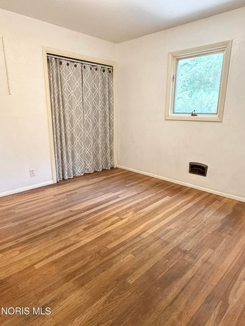Tiny photo for 6162 Greenacre Road, Toledo, OH 43615 (MLS # 10010721)