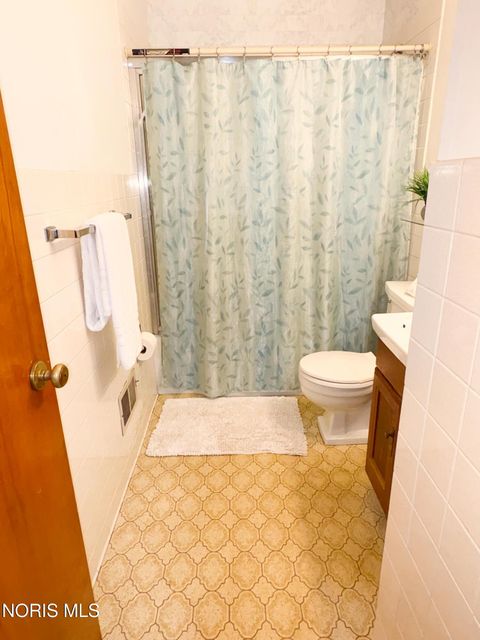Tiny photo for 6162 Greenacre Road, Toledo, OH 43615 (MLS # 10010721)