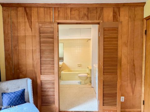 Tiny photo for 6162 Greenacre Road, Toledo, OH 43615 (MLS # 10010721)