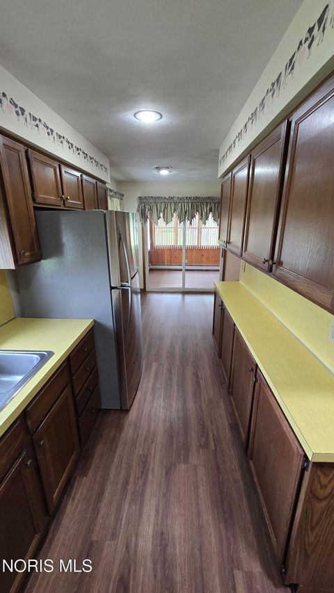 Tiny photo for 3520 Springlake Drive, Findlay, OH 45840 (MLS # 10006815)