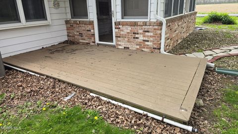 Tiny photo for 3520 Springlake Drive, Findlay, OH 45840 (MLS # 10006815)