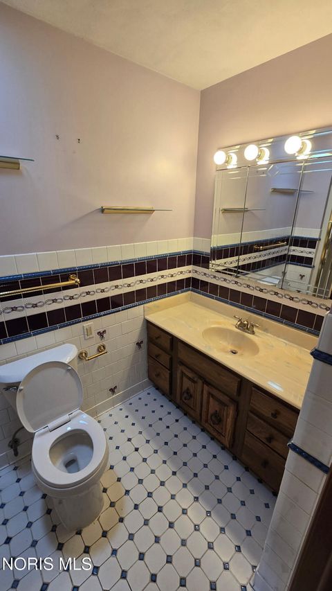 Tiny photo for 3520 Springlake Drive, Findlay, OH 45840 (MLS # 10006815)