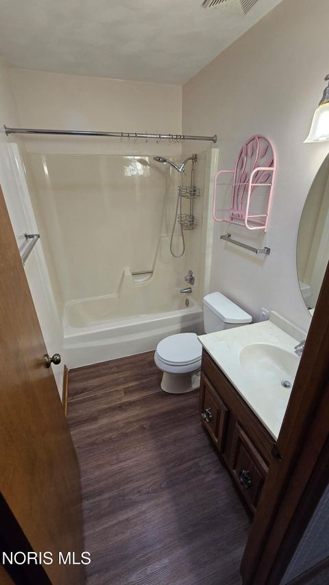 Tiny photo for 3520 Springlake Drive, Findlay, OH 45840 (MLS # 10006815)