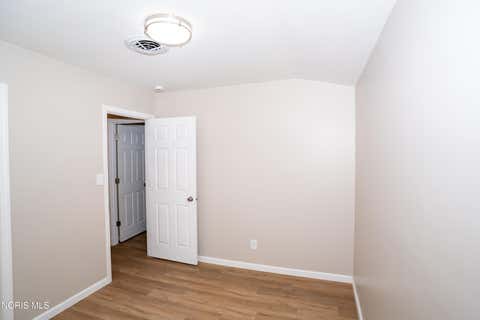 Tiny photo for 217 Glenwood Drive, Defiance, OH 43512 (MLS # 10011220)