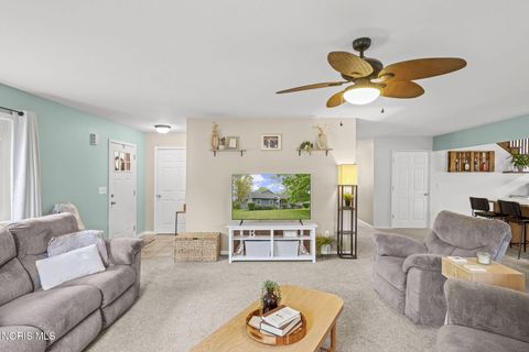 Tiny photo for 6027 Greenacre Road, Toledo, OH 43615 (MLS # 10007556)