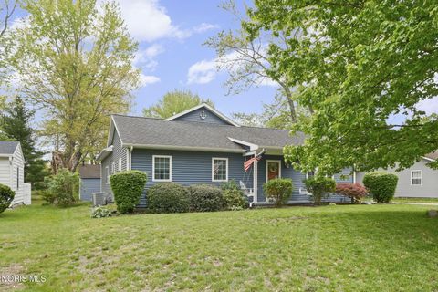 Tiny photo for 6027 Greenacre Road, Toledo, OH 43615 (MLS # 10007556)
