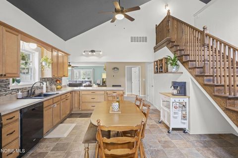 Tiny photo for 6027 Greenacre Road, Toledo, OH 43615 (MLS # 10007556)