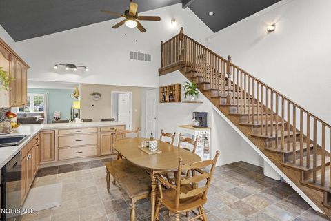 Tiny photo for 6027 Greenacre Road, Toledo, OH 43615 (MLS # 10007556)