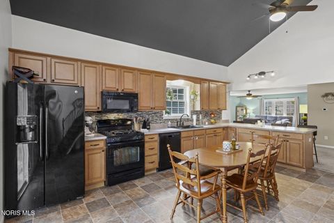 Tiny photo for 6027 Greenacre Road, Toledo, OH 43615 (MLS # 10007556)