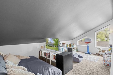 Tiny photo for 6027 Greenacre Road, Toledo, OH 43615 (MLS # 10007556)