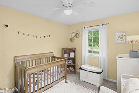 Tiny photo for 6027 Greenacre Road, Toledo, OH 43615 (MLS # 10007556)