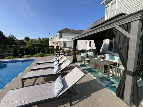 Tiny photo for 3385 Manley Road, Maumee, OH 43537 (MLS # 10003208)