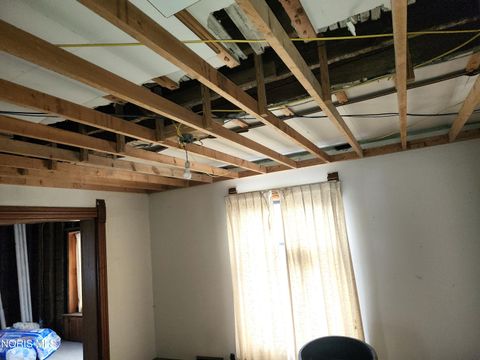 Tiny photo for 354 W Fremont Street, Fostoria, OH 44830 (MLS # 10005526)