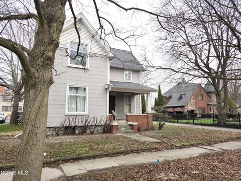 Tiny photo for 354 W Fremont Street, Fostoria, OH 44830 (MLS # 10005526)