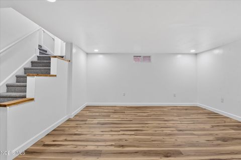 Tiny photo for 803 Mayfair Boulevard, Toledo, OH 43612 (MLS # 10007108)