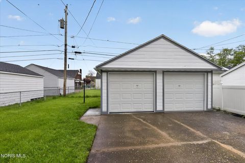 Tiny photo for 803 Mayfair Boulevard, Toledo, OH 43612 (MLS # 10007108)