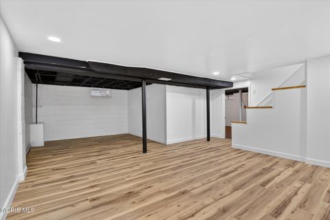 Tiny photo for 803 Mayfair Boulevard, Toledo, OH 43612 (MLS # 10007108)