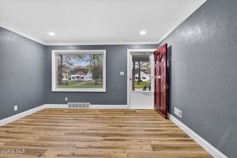 Tiny photo for 803 Mayfair Boulevard, Toledo, OH 43612 (MLS # 10007108)