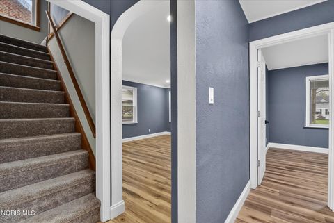 Tiny photo for 803 Mayfair Boulevard, Toledo, OH 43612 (MLS # 10007108)