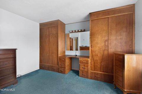 Tiny photo for 29076 Harriet Street, Millbury, OH 43447 (MLS # 10005508)