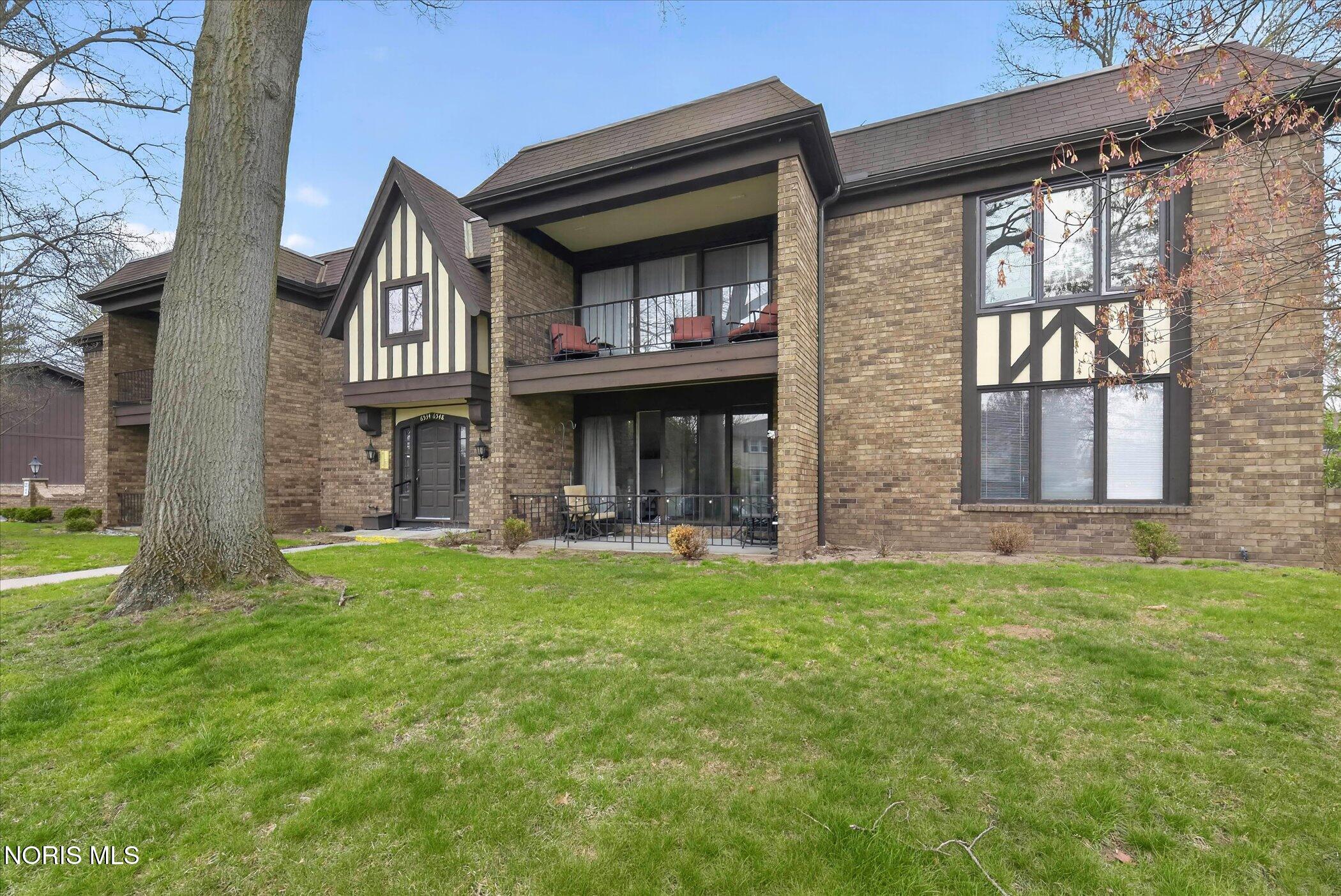 6538 Woodhall Drive # 4