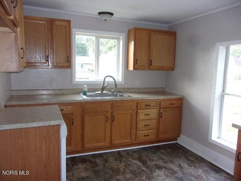 Tiny photo for 631 S Main Street, Fostoria, OH 44830 (MLS # 10012742)
