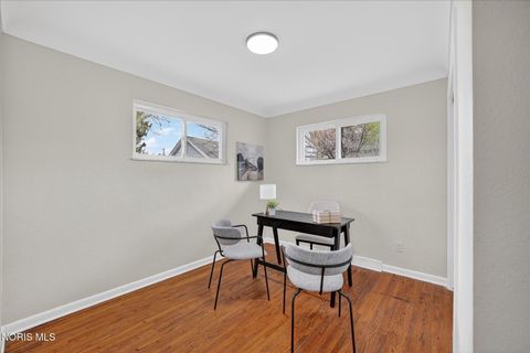 Tiny photo for 826 Ranch Drive, Toledo, OH 43607 (MLS # 10006552)