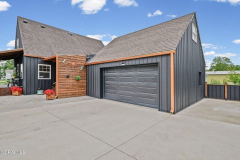 Tiny photo for 1600 Logan Avenue, Findlay, OH 45840 (MLS # 10012131)